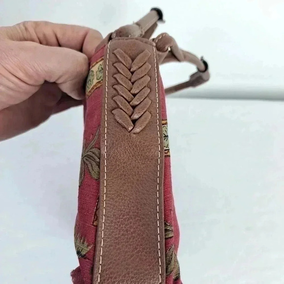 EUC This Gorgeous Relic Bag - Picture 4 of 11